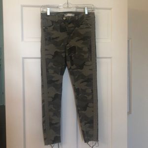 Camo jeans